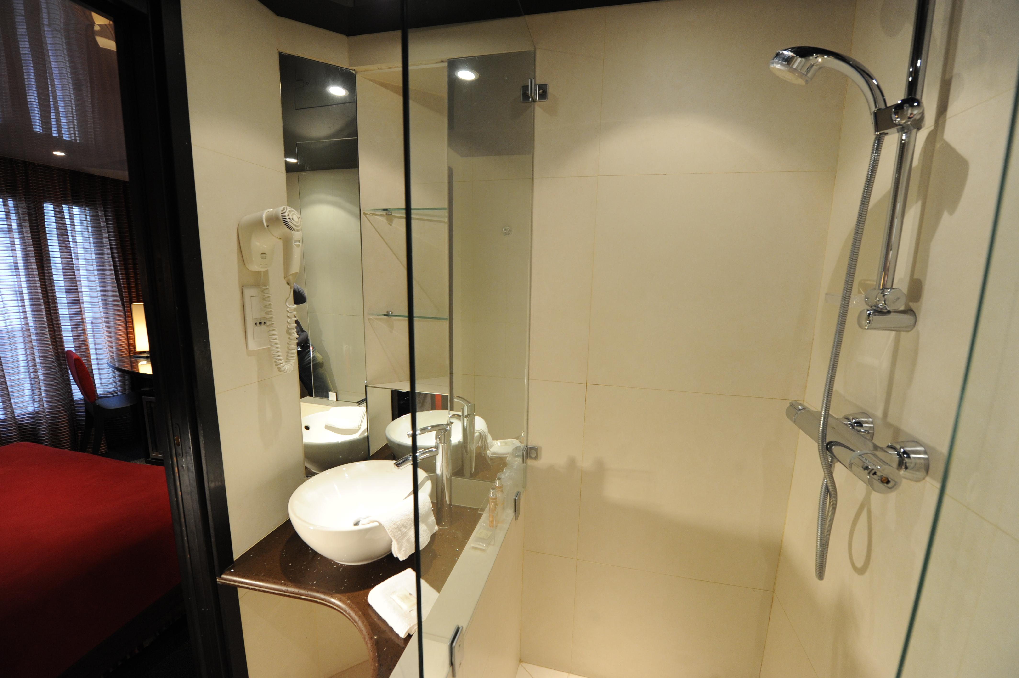 Hotel Du Vieux Saule Párizs Kültér fotó
